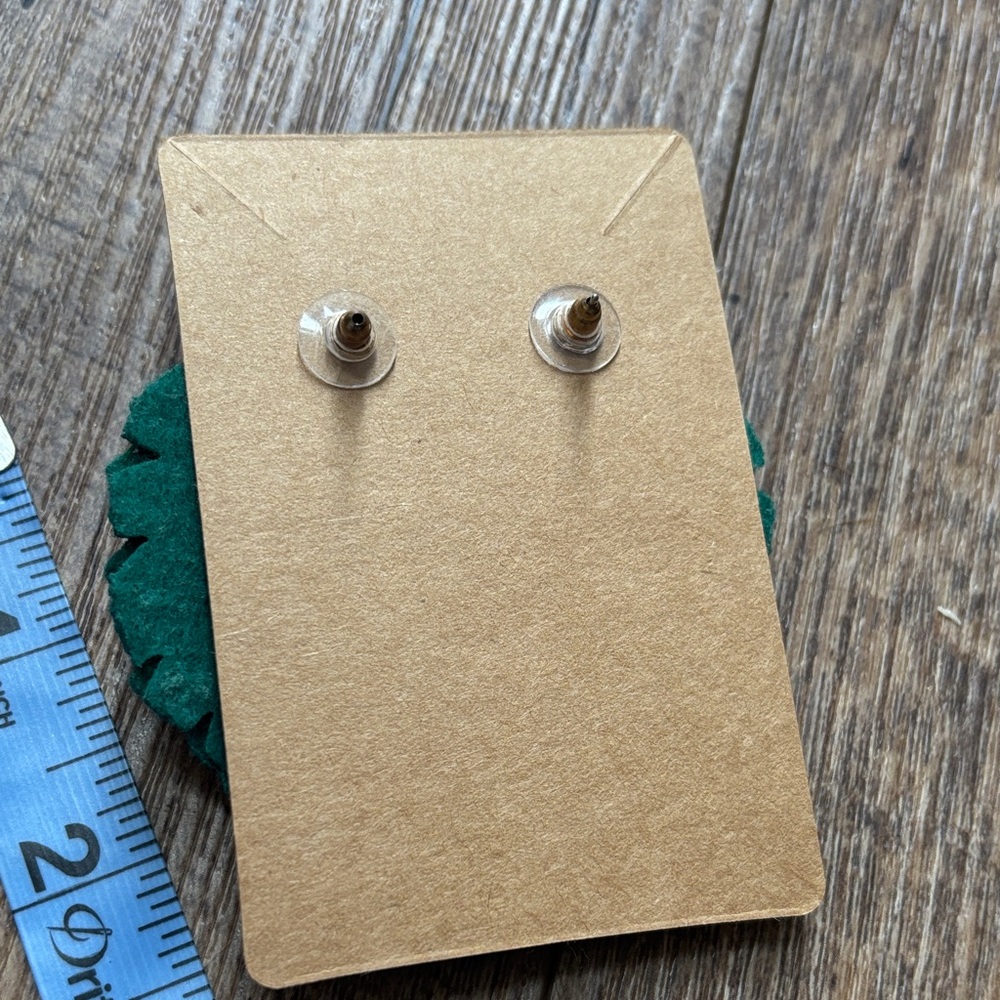 Versona Teal Beaded Earrings - Picture 4 of 4